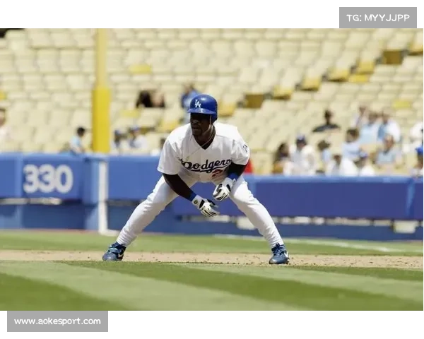 小鲍比-威特偷垒数提升至38次,速度条件兑现跑垒侵略性